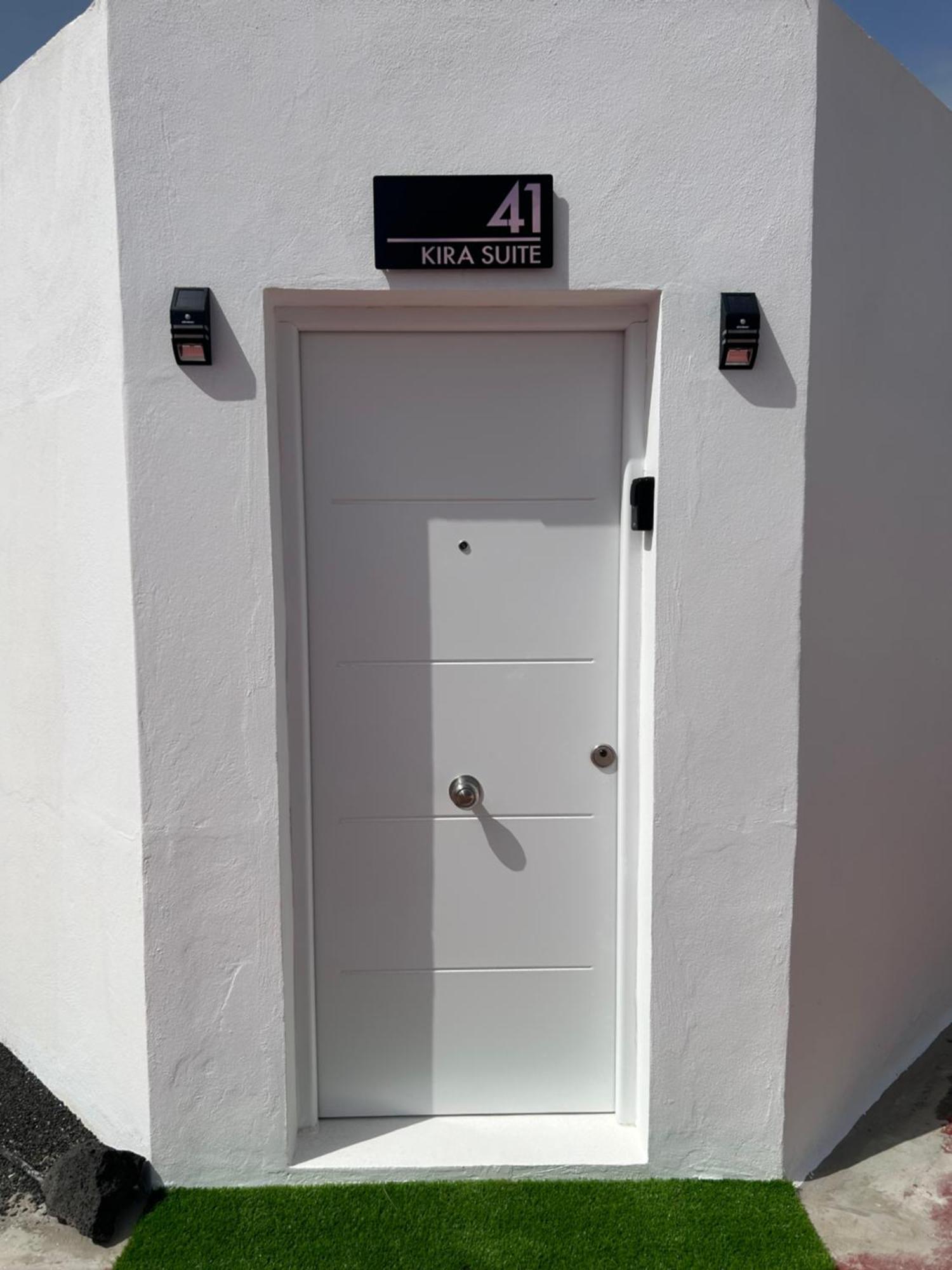 Kira Suite Playa Blanca  Exteriör bild